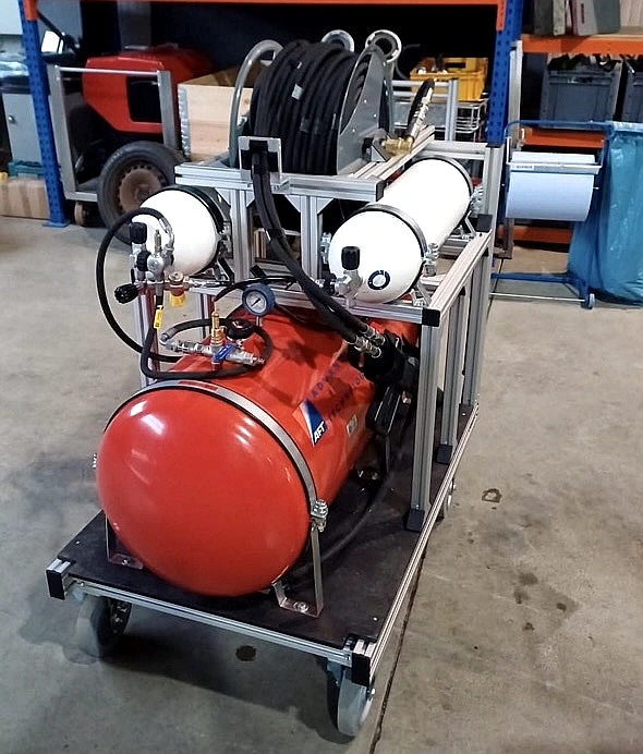 CO2 Rollcontainer für die Feuerwehr